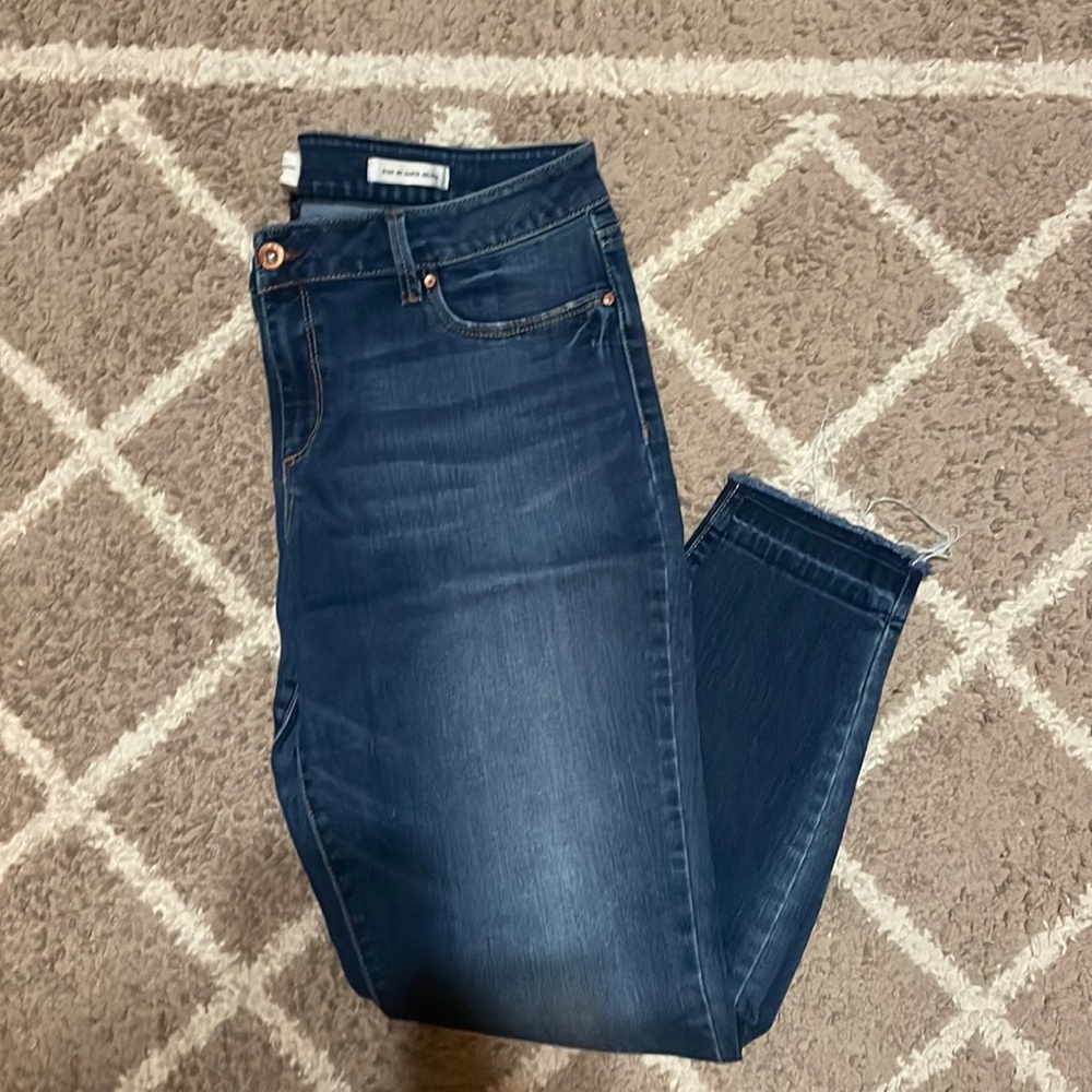 Jessica Simpson size 32